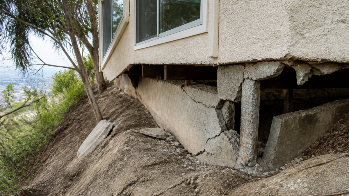 Hillside Home Structural Damage: Repair Guide